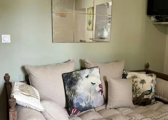 Former Railway Keeper's House With Rose Garden 度假居 *