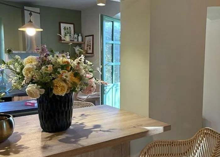 Former Railway Keeper's House With Rose Garden Frontenac